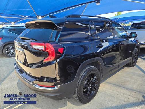 2022 GMC Terrain AT4