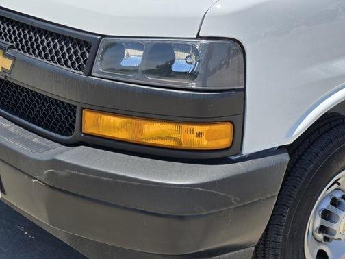 2025 Chevrolet Express 2500 Work Van