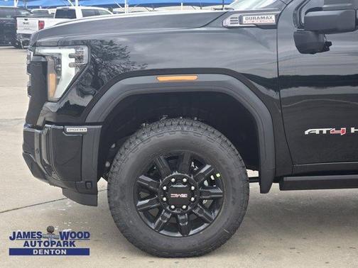 2025 GMC Sierra 2500 AT4