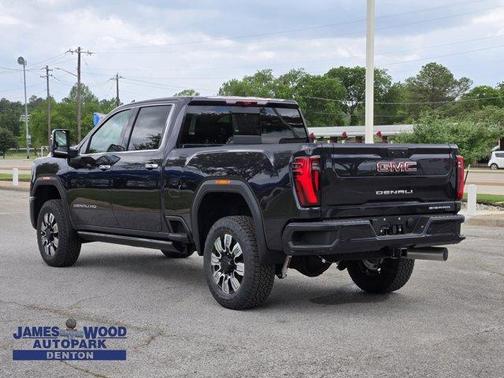 2025 GMC Sierra 2500 Denali