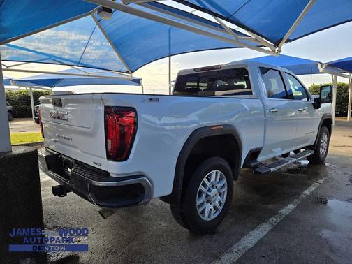 2022 GMC Sierra 2500 SLT