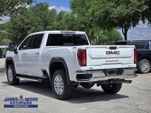 2022 GMC Sierra 2500 SLT