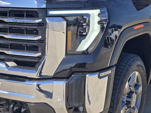 2026 GMC Sierra 2500 SLT