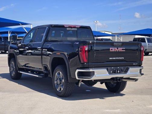 2026 GMC Sierra 2500 SLT
