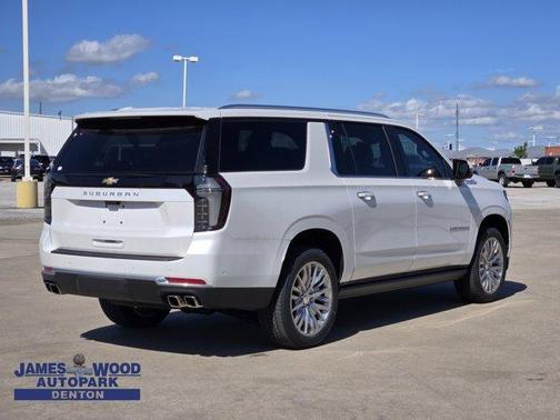 2025 Chevrolet Suburban High Country