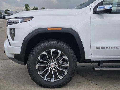 2025 GMC Canyon Denali