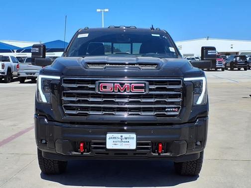 2025 GMC Sierra 2500 AT4
