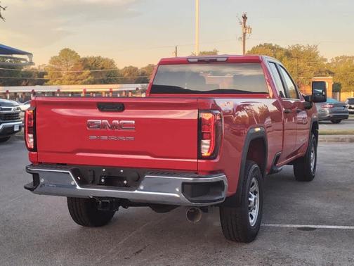 2025 GMC Sierra 2500 Pro