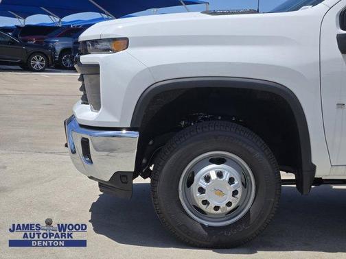 2025 Chevrolet Silverado 3500 WT