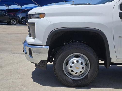 2025 Chevrolet Silverado 3500 WT