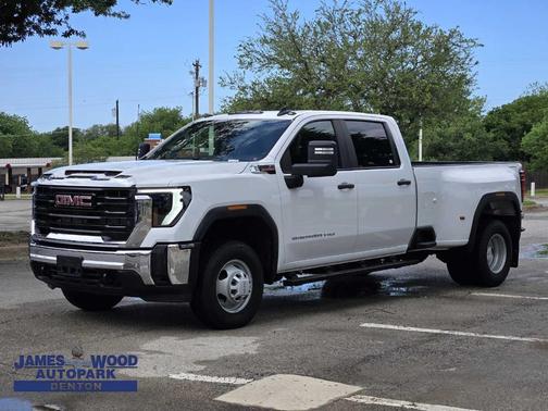 2024 GMC Sierra 3500 Pro