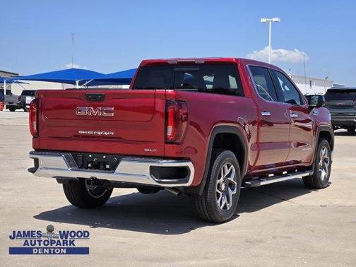 2025 GMC Sierra 1500 SLT
