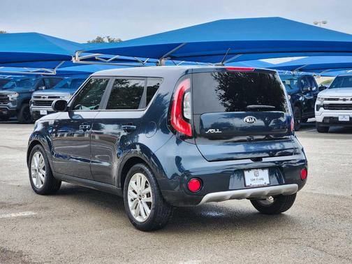 2017 Kia Soul +