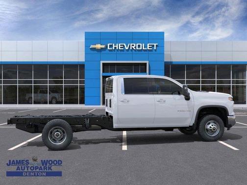 2025 Chevrolet Silverado 3500 WT