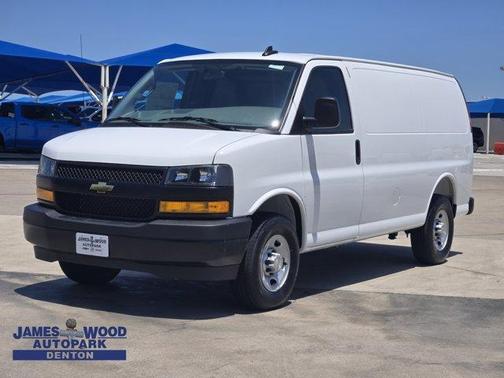 2025 Chevrolet Express 2500 Work Van