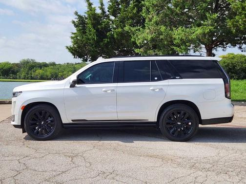 2024 Cadillac Escalade Sport Platinum