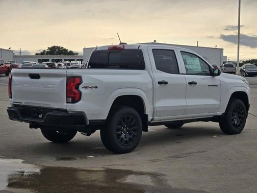 2025 Chevrolet Colorado WT