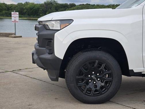 2025 Chevrolet Colorado WT