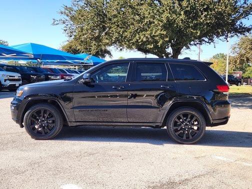 2020 Jeep Grand Cherokee Altitude