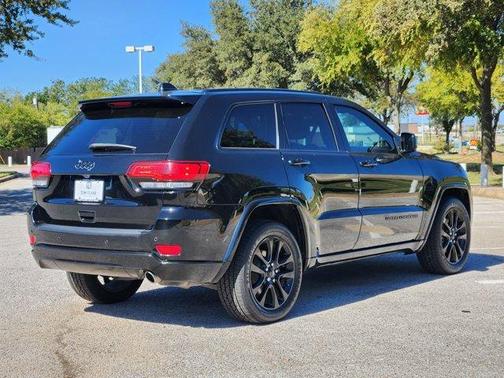 2020 Jeep Grand Cherokee Altitude