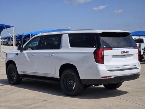 2025 GMC Yukon XL Elevation