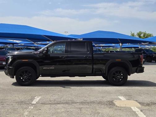 2024 GMC Sierra 2500 AT4
