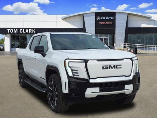 2025 GMC Sierra EV Denali
