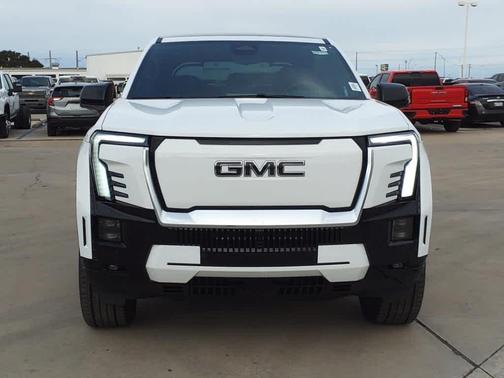 2025 GMC Sierra EV Denali