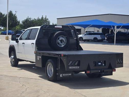 2025 GMC Sierra 3500 Pro