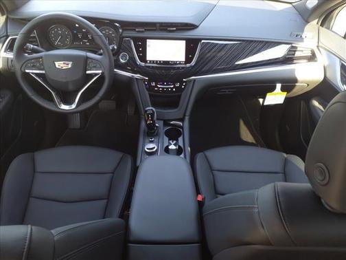 2025 Cadillac XT6 Premium Luxury FWD