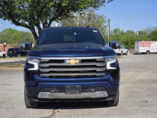 2022 Chevrolet Silverado 1500 High Country