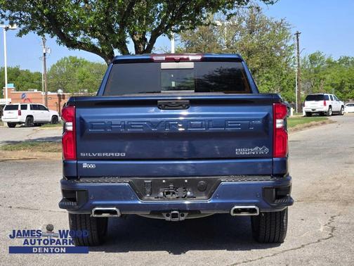 2022 Chevrolet Silverado 1500 High Country