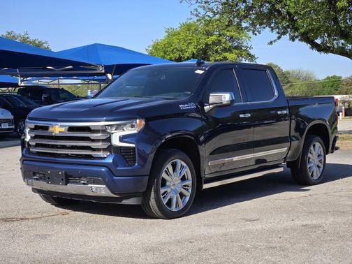 2022 Chevrolet Silverado 1500 High Country