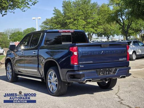 2022 Chevrolet Silverado 1500 High Country