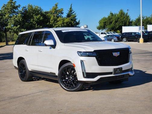 2024 Cadillac Escalade Sport