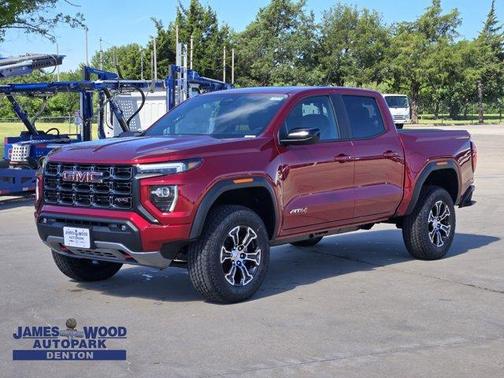 2025 GMC Canyon AT4