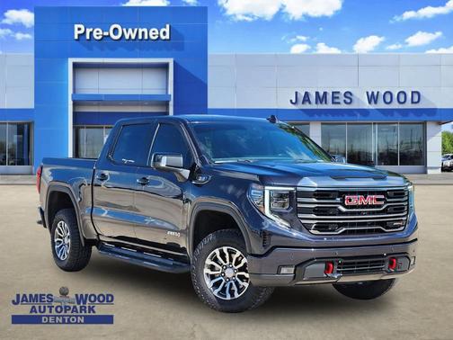 2022 GMC Sierra 1500 AT4