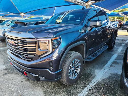 2022 GMC Sierra 1500 AT4