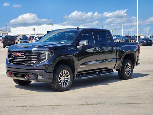 2022 GMC Sierra 1500 AT4