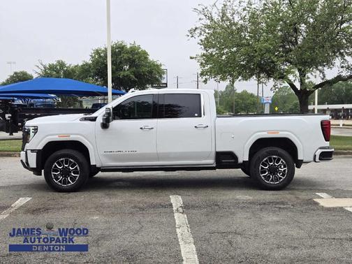 2024 GMC Sierra 2500 Denali Ultimate