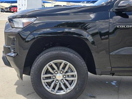 2025 Chevrolet Colorado LT