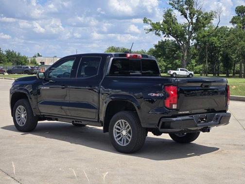 2025 Chevrolet Colorado LT