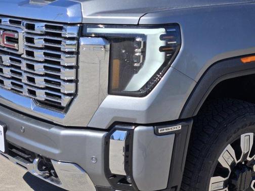 2025 GMC Sierra 2500 Denali