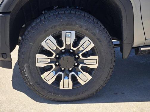 2025 GMC Sierra 2500 Denali