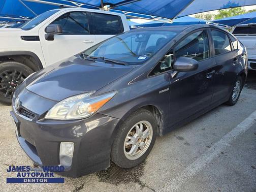 2010 Toyota Prius III