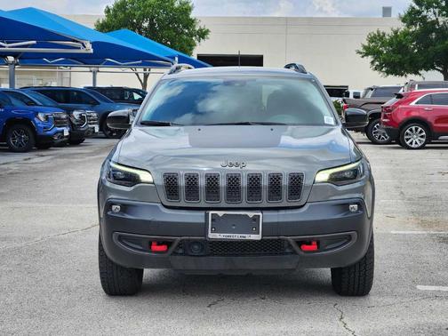 2022 Jeep Cherokee Trailhawk