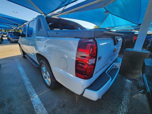 2011 Chevrolet Avalanche 1500 LTZ