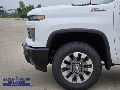 2025 Chevrolet Silverado 2500 Custom