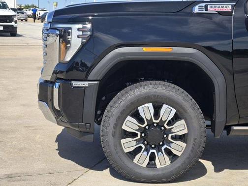 2025 GMC Sierra 2500 Denali