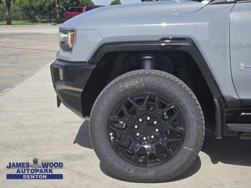 2025 GMC HUMMER EV SUV 2X